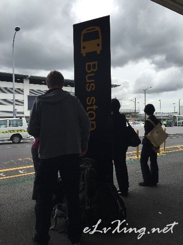 奥克兰机场到市区的廉价公共交通~SKY AIRPO