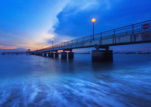 墨尔本飞北京香港转机行李是否重新托运